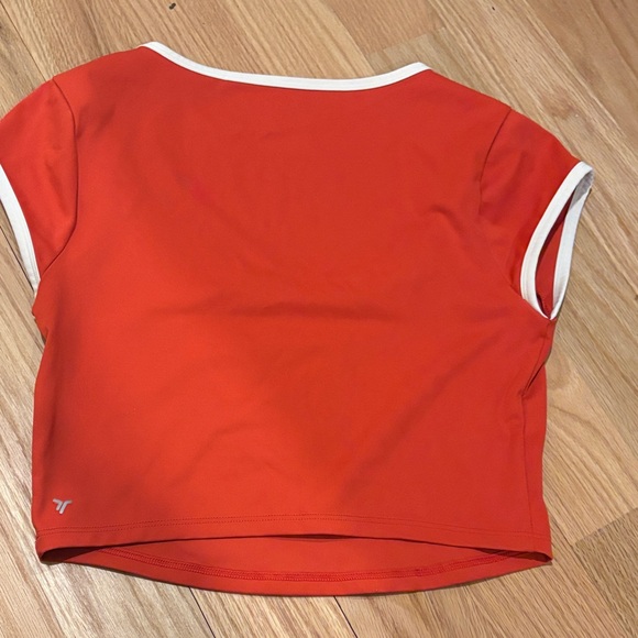 Old Navy Orange V-Neck Crop Top - Picture 2 of 4